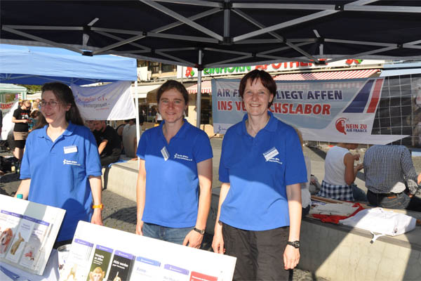 Infostand Ärzte gegen Tierversuche